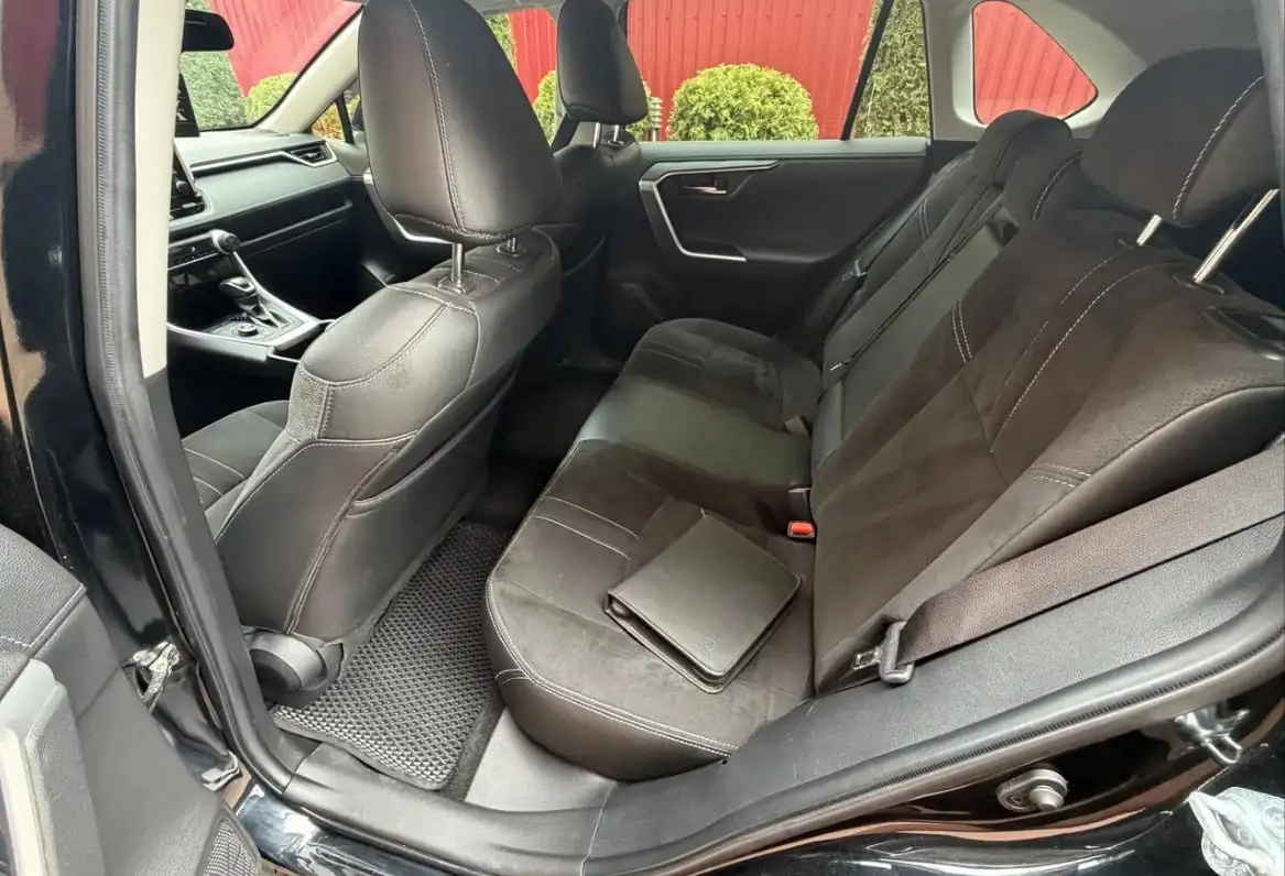 Toyota RAV4 2020 кроссовер - Легковые автомобили (Авто) в Ижевск