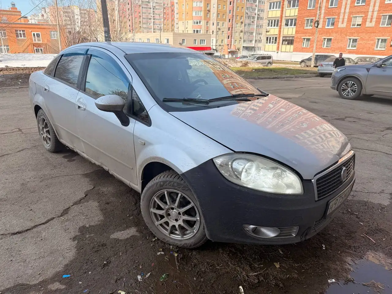 Продажа автомобиля 2011 года с турбодвигателем 1.4 - Авто в Ижевск