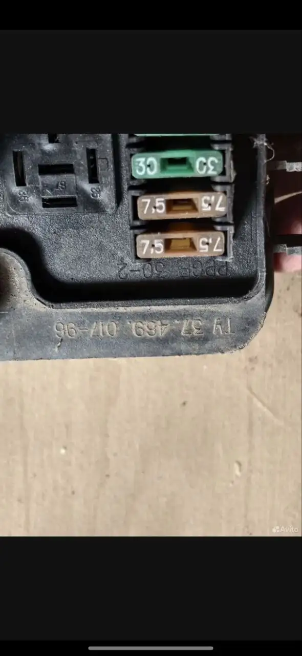 Блок предохранителей 2108, катализатор Lada Largus 2020, руль от 2108 - Автозапчасти (Запчасти) в Ижевск