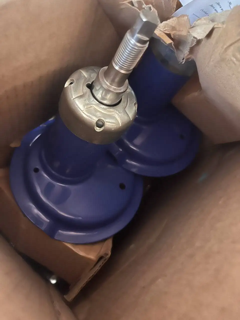 Продам стойки демфи на ВАЗ - Запчасти (Авто) в Ижевск