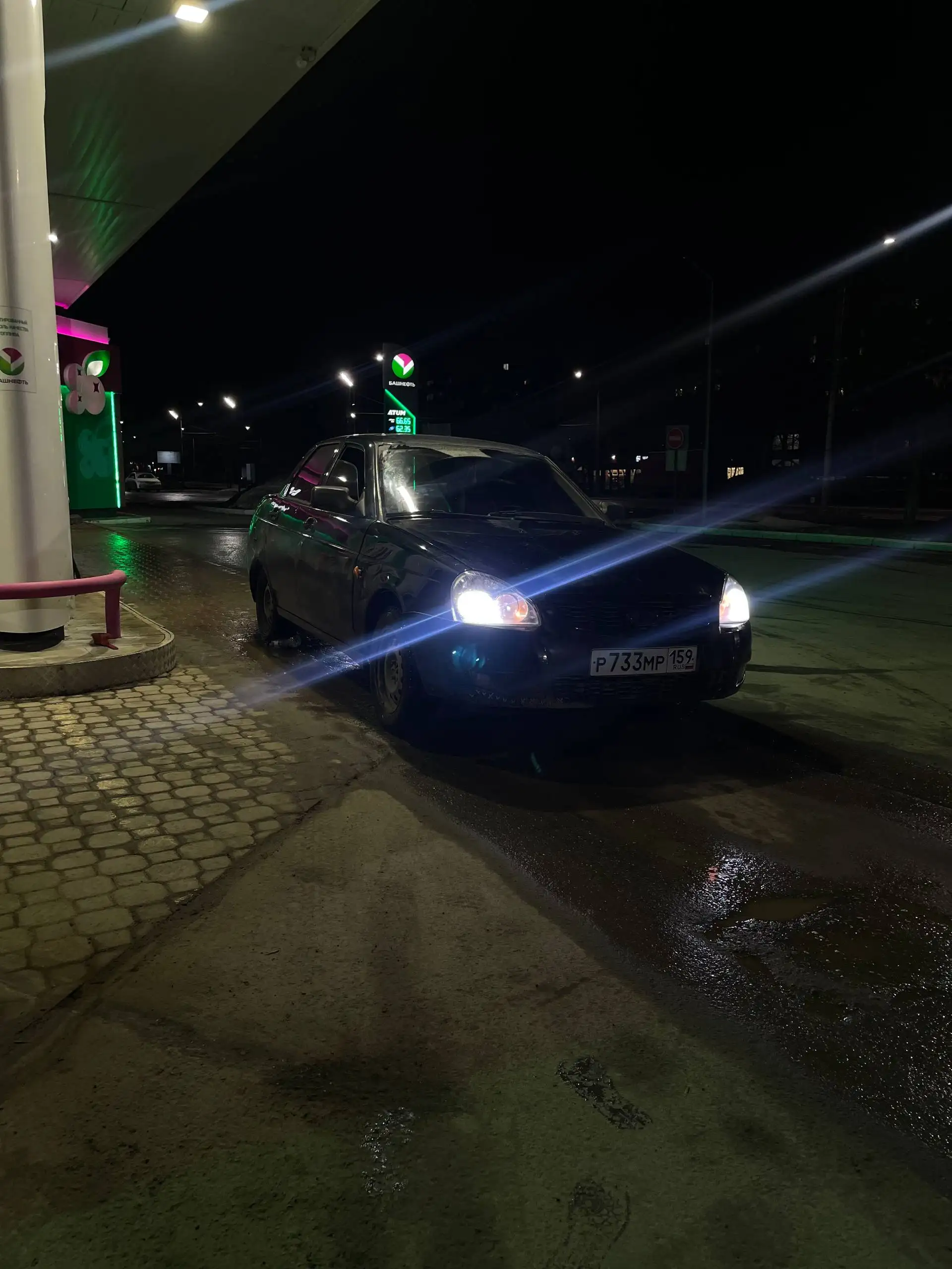 Продается черная Лада Приора седан - Легковые автомобили (Авто) в Ижевск