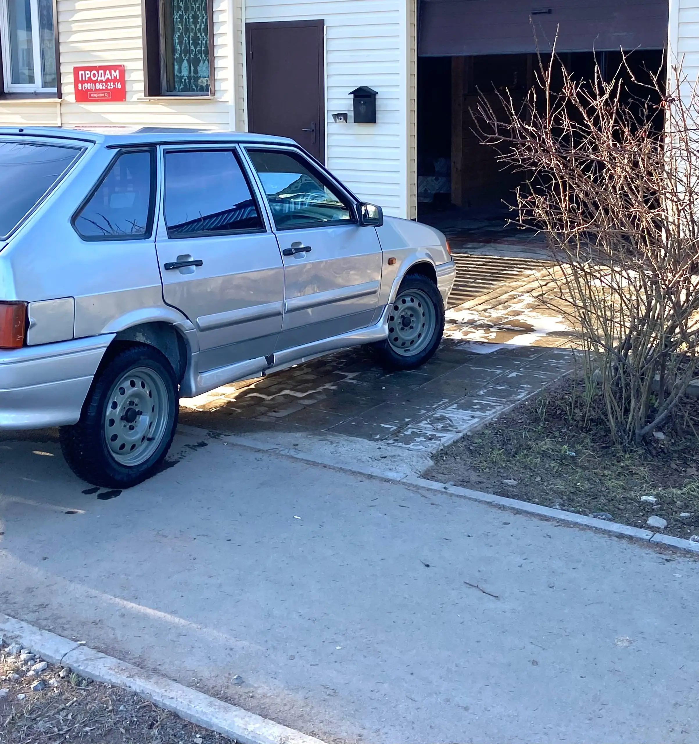 Продажа ВАЗ 2114 2011 года - Легковые автомобили (Авто) в Ижевск