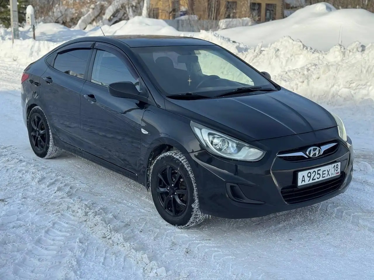 Hyundai Solaris 2012 г.в. в отличном состоянии - Авто в Ижевск