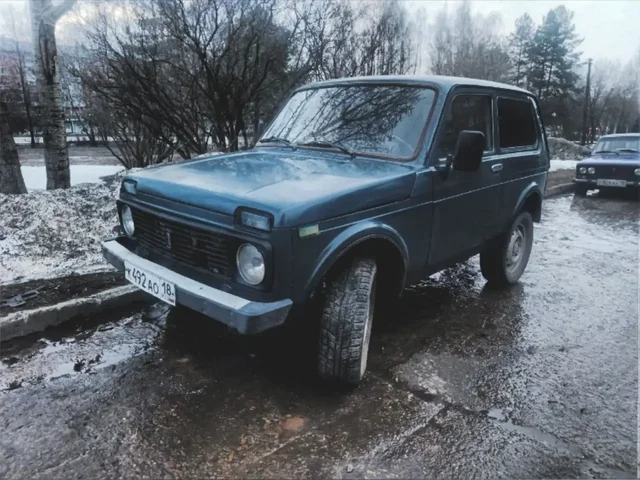 Продажа автомобиля Нива 3д 1999 года выпуска - Колесные диски в Ижевск