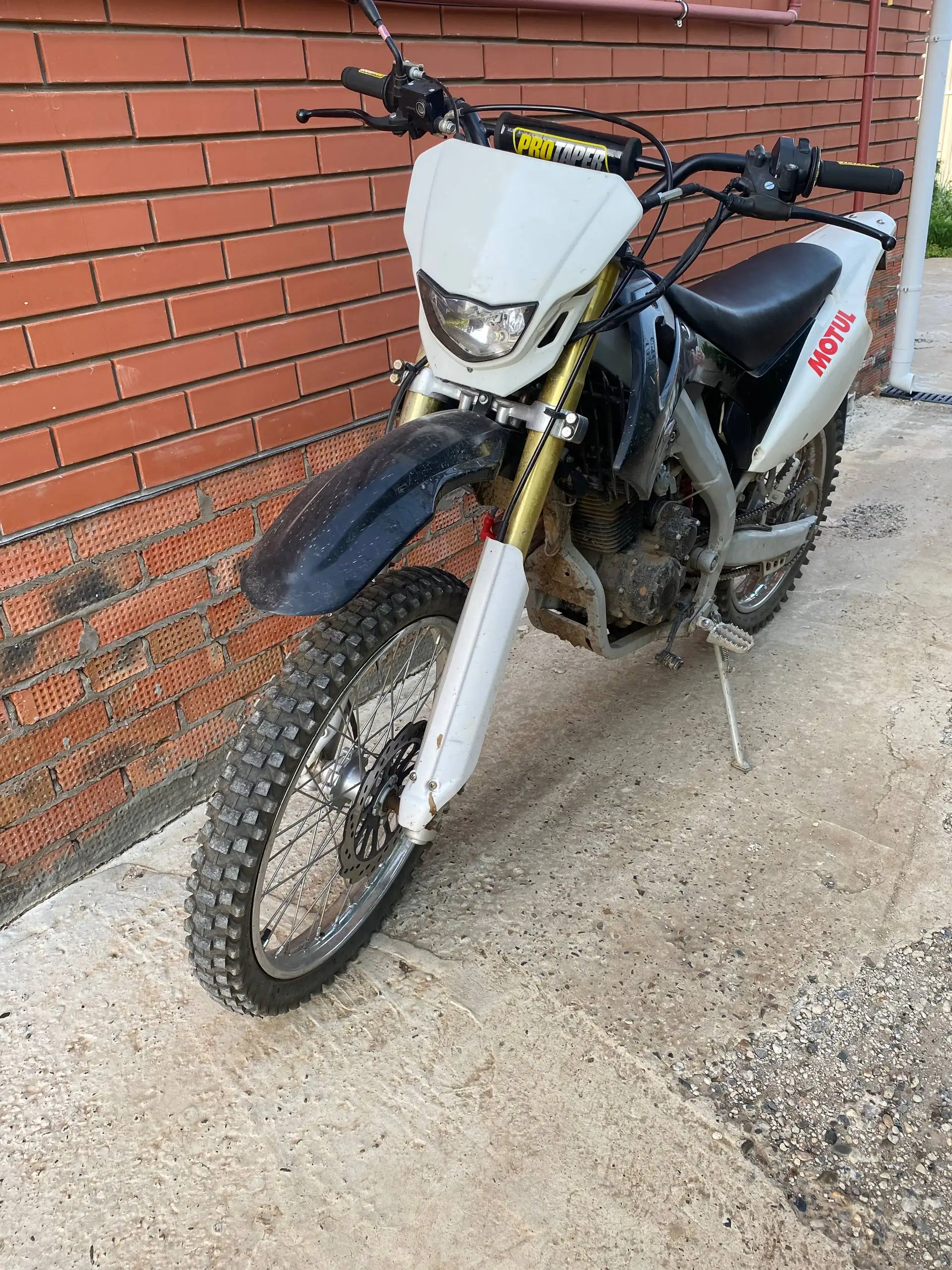 Продажа эндуро 250 кубов в отличном состоянии - Мотоциклы (Авто) в Ижевск