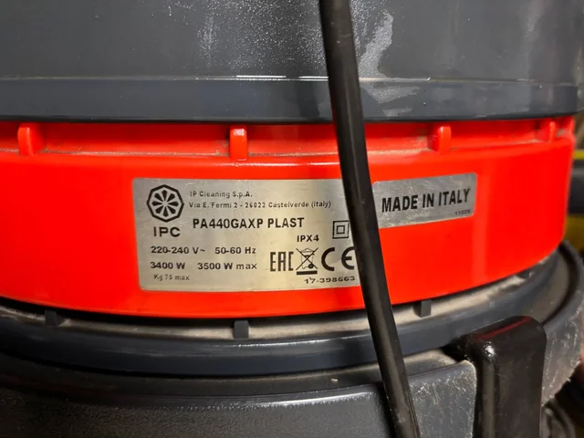 Профессиональный пылесос для химчистки и детейлинга - Профессиональное оборудование в Ижевск