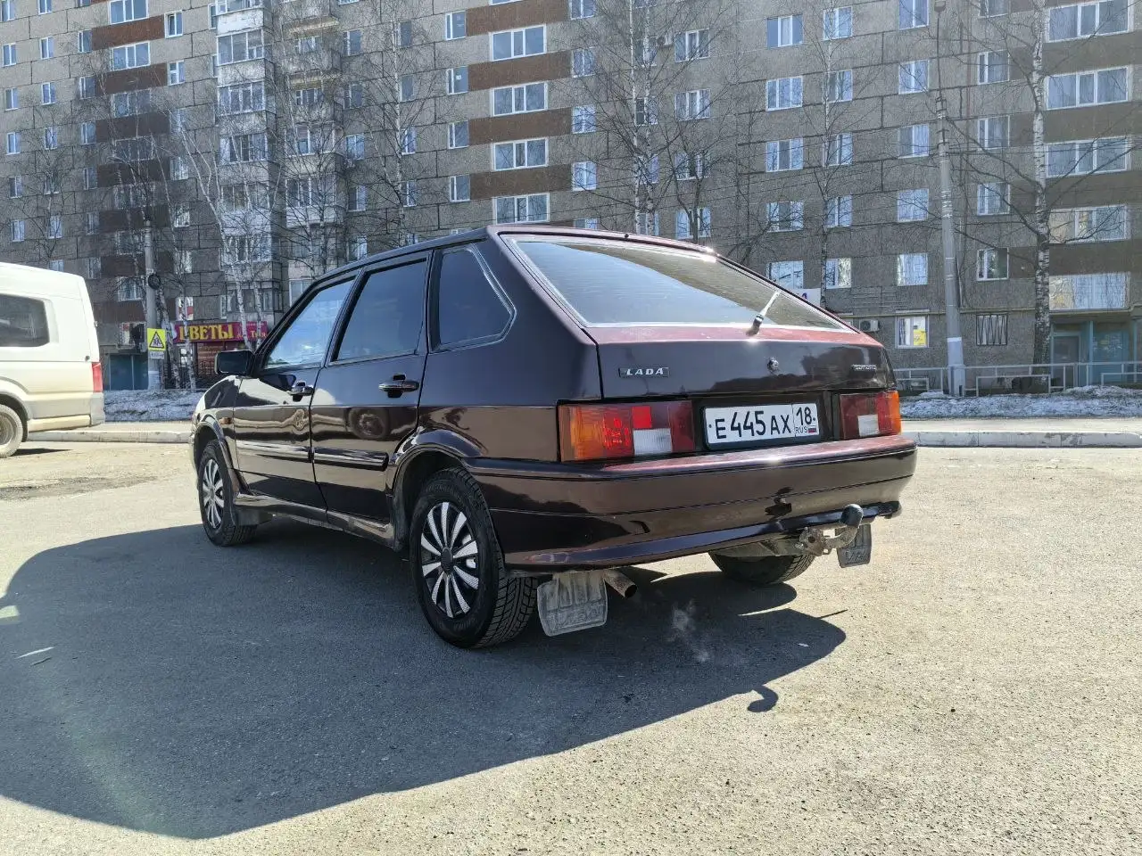 ВАЗ 2114 темная вишня 2013 года - Легковые автомобили (Авто) в Ижевск