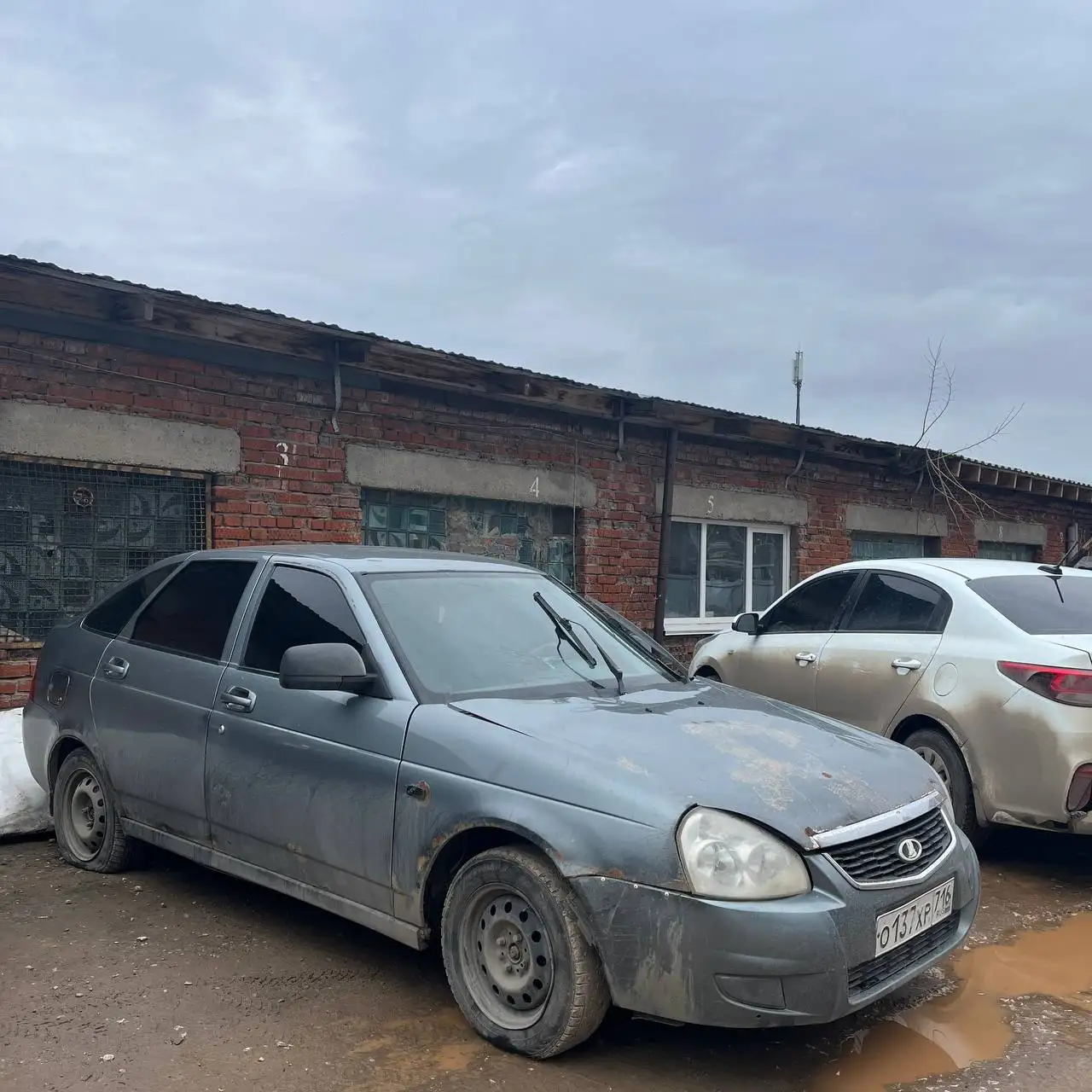 Приора в разборе - Автозапчасти (Запчасти) в Ижевск