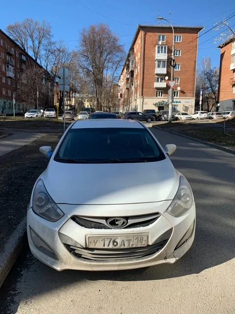 Продам Hyundai i40 - Прицепы в Ижевск