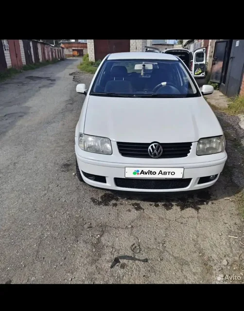 Volkswagen Polo Хэтчбек 2001 рестайлинг на обмен - Прицепы в Ижевск