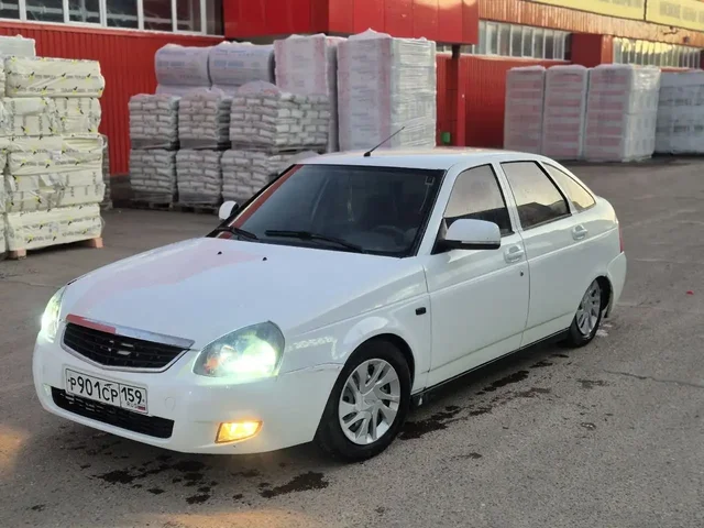 Продам Ладу Приору 2011 года в хорошем состоянии - Легковые автомобили в Чайковский