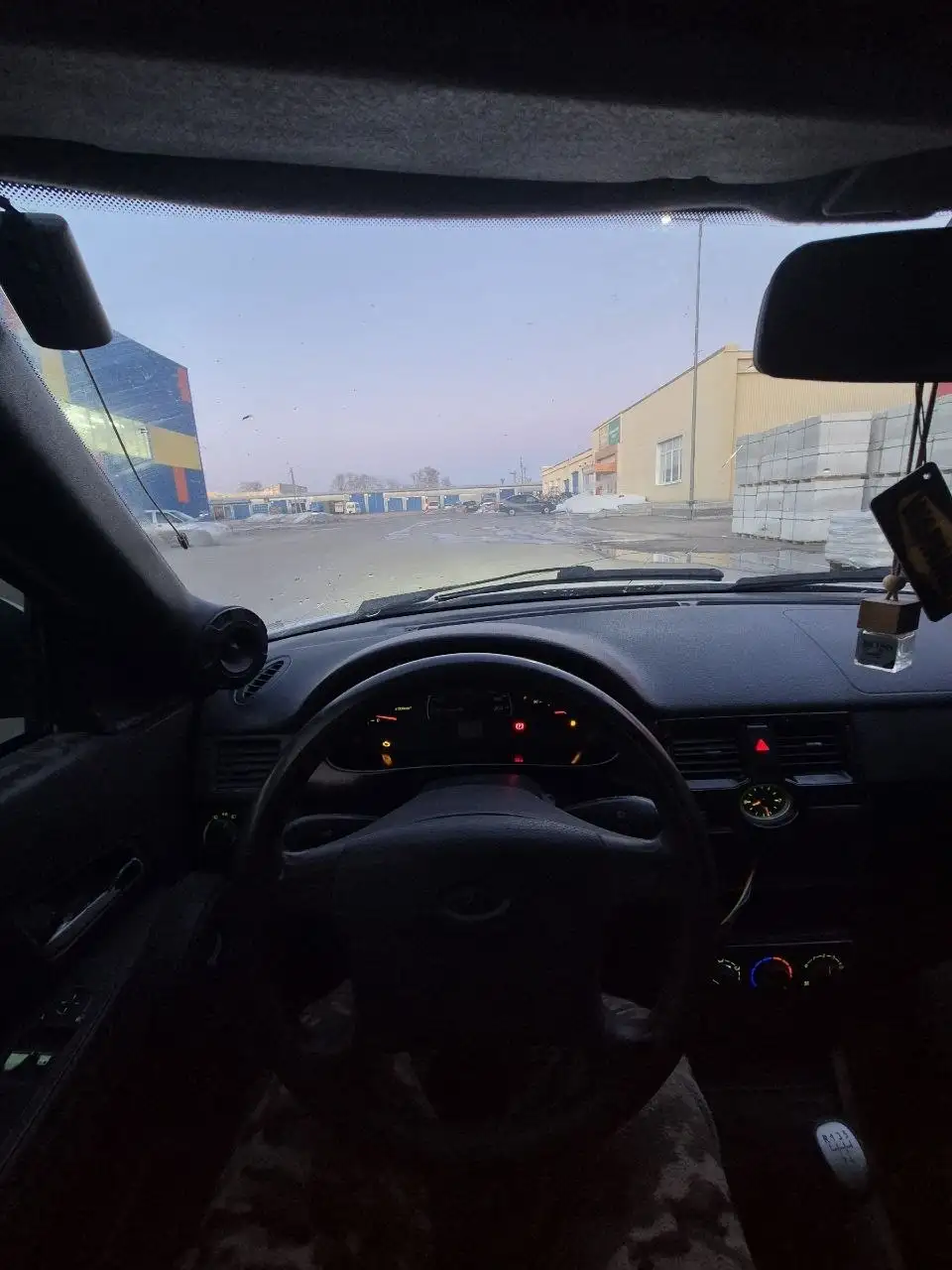 Продам Ладу Приору 2011 года в хорошем состоянии - Легковые автомобили (Авто) в Чайковский