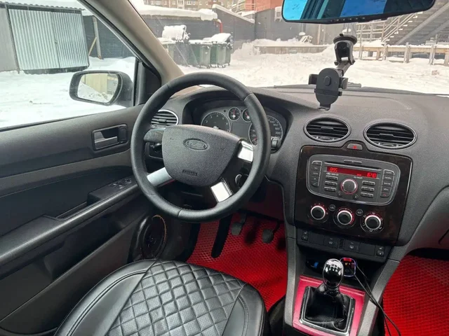 Продам Ford Focus 2 хэтчбек 1.8л МТ - Аудио в Ижевск