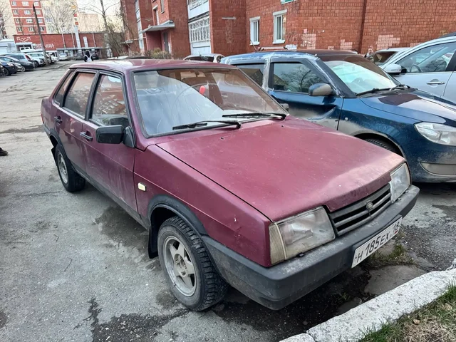 ВАЗ 2199 1996 года в хорошем состоянии - Легковые авто в Ижевск