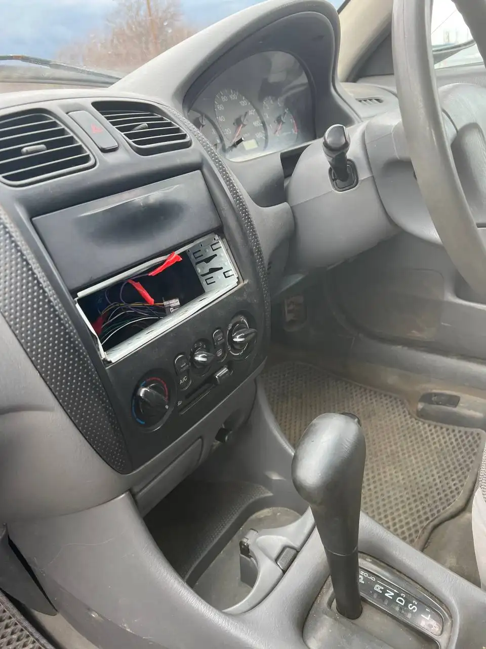 Продам Mazda Familia 1999 - Легковые автомобили (Авто) в Набережные Челны