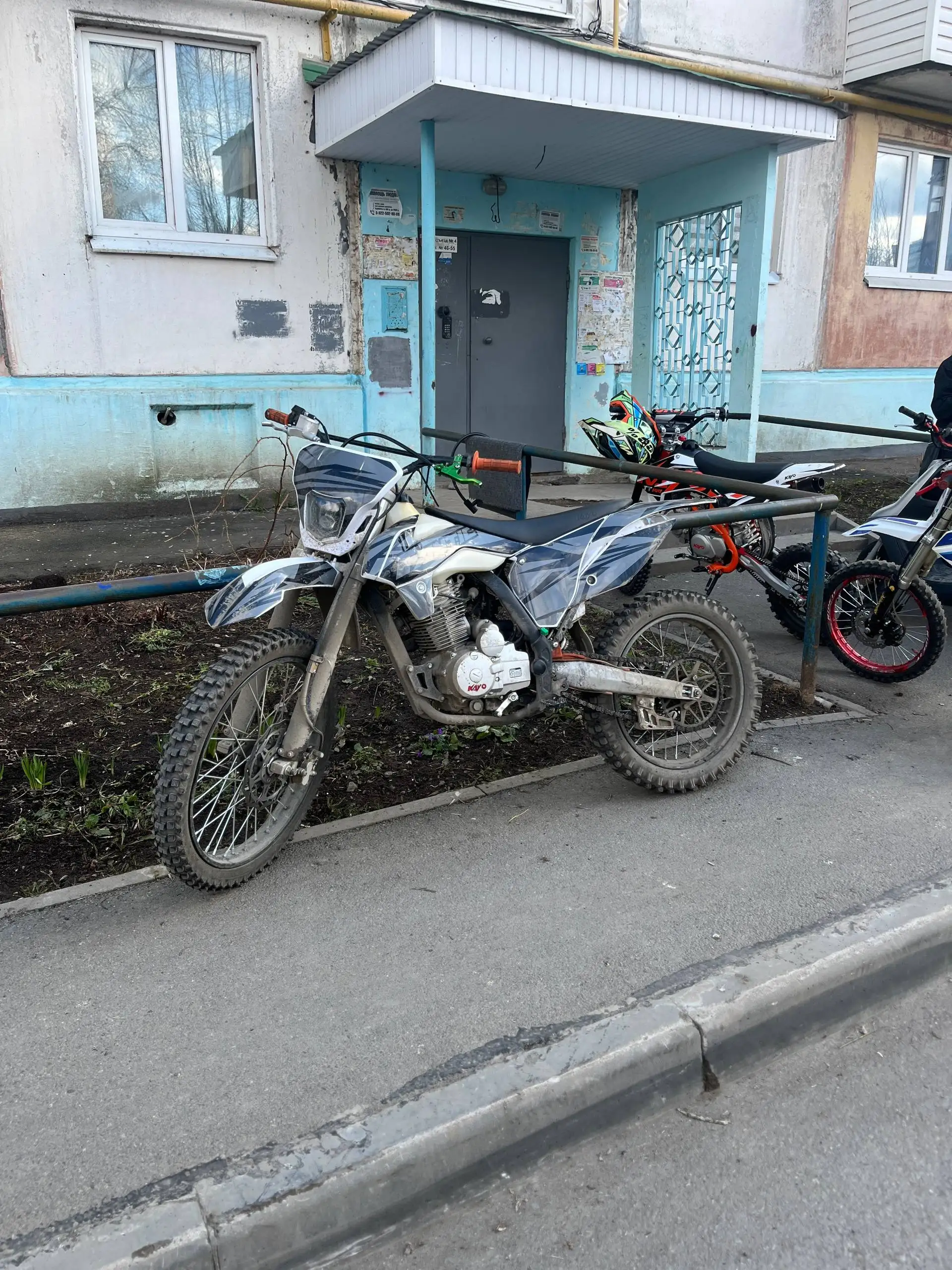 Продается 90 к - Легковые автомобили (Авто) в Ижевск