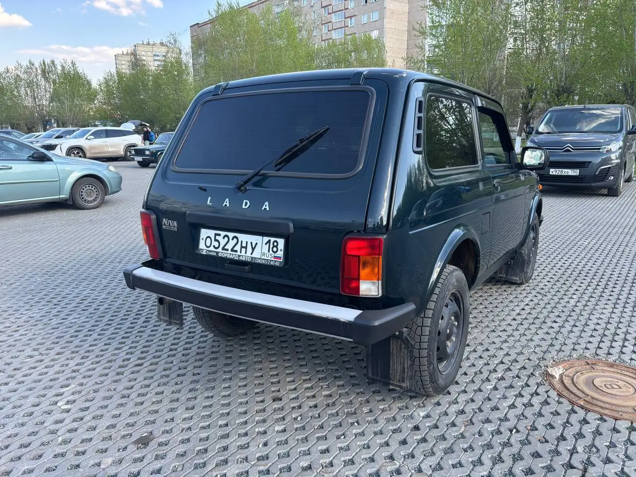 Niva Legend 2023 42000 км - Внедорожники (Авто) в Ижевск