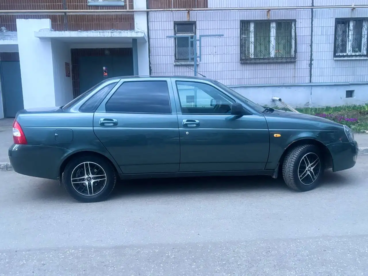 Пирора 2011 - Легковые автомобили (Авто) в Ижевск