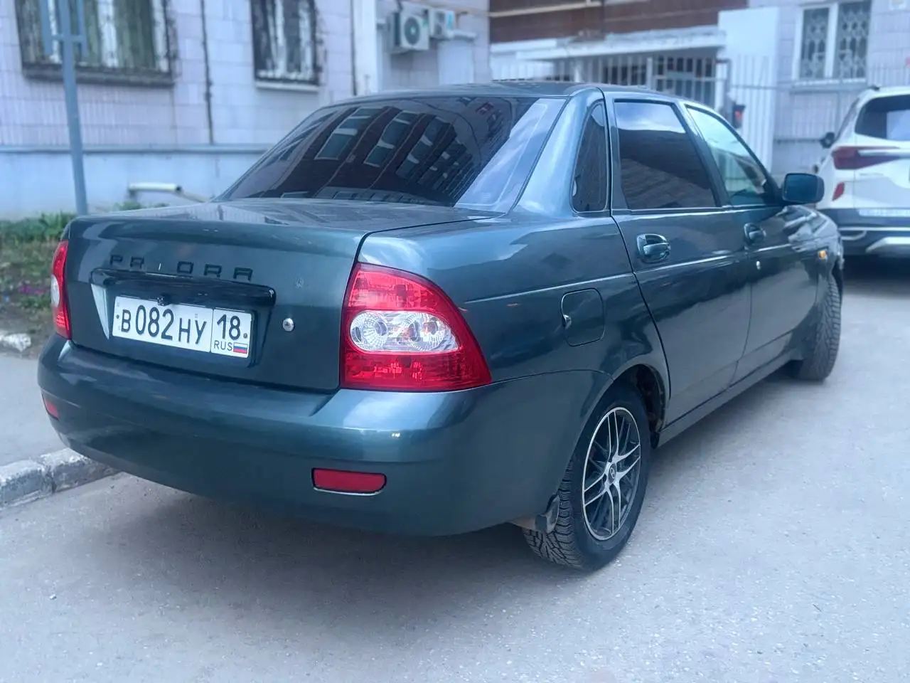 Пирора 2011 - Легковые автомобили (Авто) в Ижевск