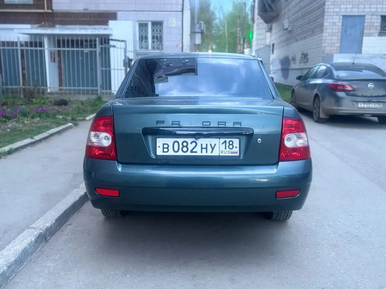 Пирора 2011 - Легковые автомобили (Авто) в Ижевск
