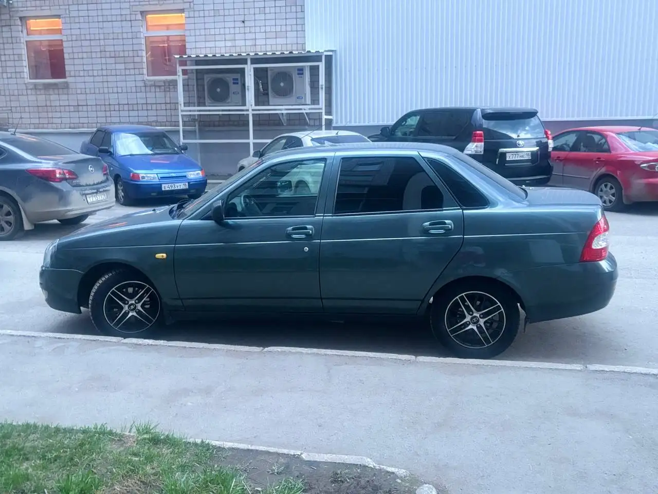 Пирора 2011 - Легковые автомобили (Авто) в Ижевск