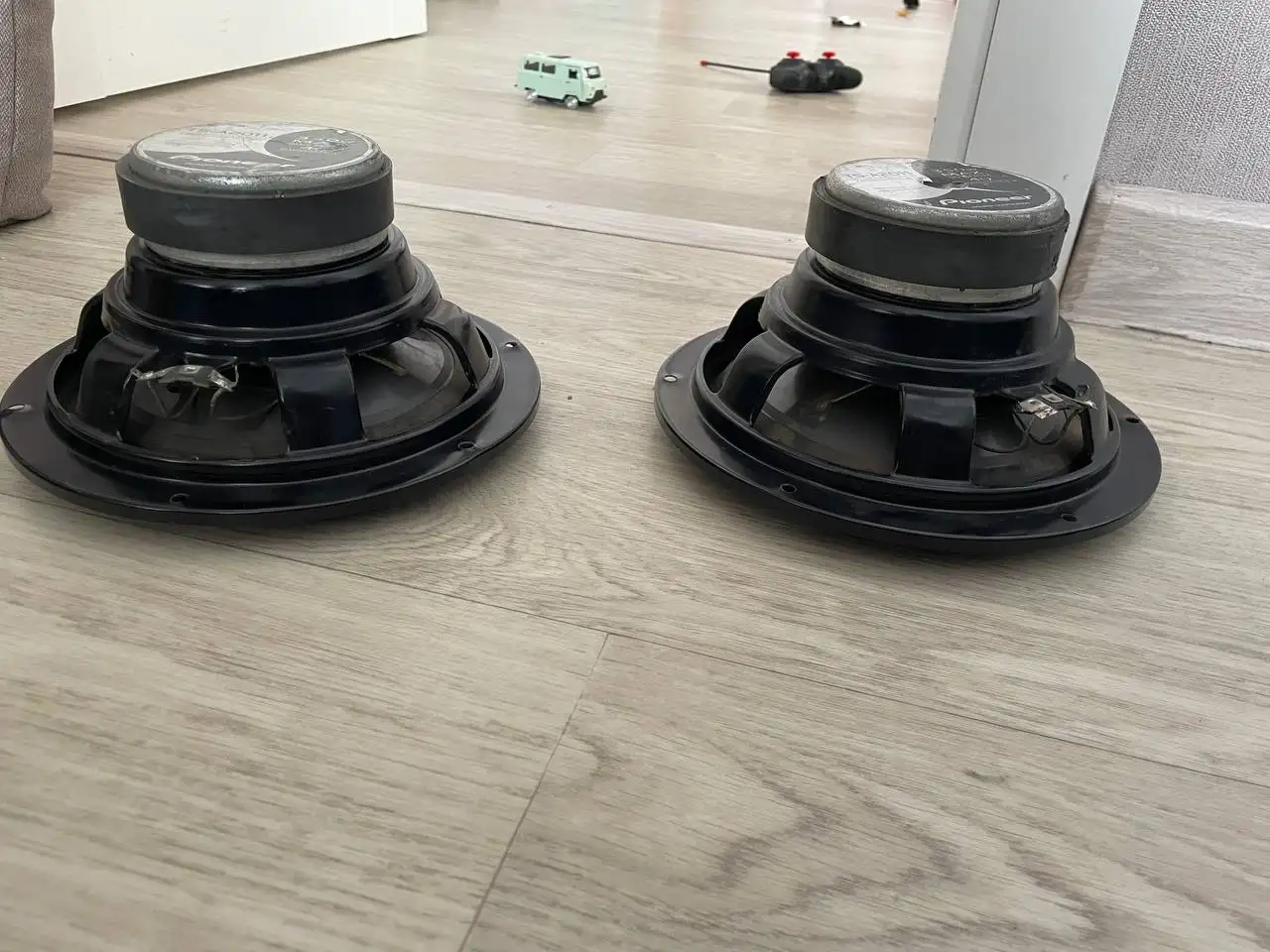 Продам Pioneer 4000 и Alpine 3000 - Автозвук (Авто) в Ижевск