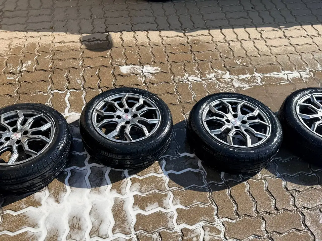 Продам диски 15R с резиной - Диски и шины (Авто) в Ижевск