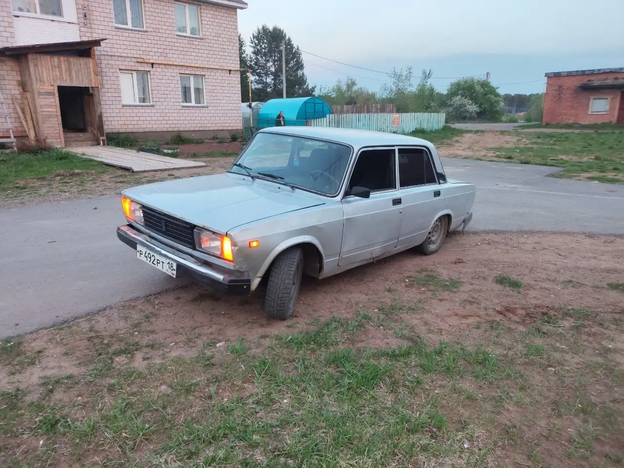 Продажа ВАЗ 2105 2010 года - Легковые автомобили (Авто) в Ижевск