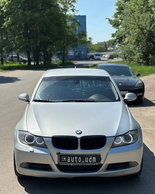 BMW 3 серии E90 2005 - Авто в Ижевск