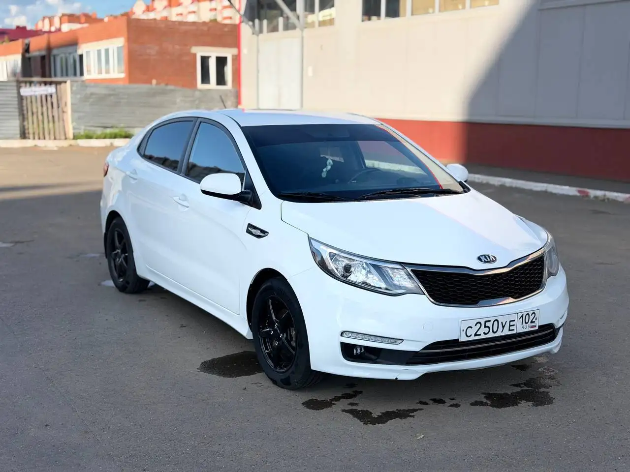 Продажа Kia Rio 2016 - Легковые автомобили (Авто) в Ижевск