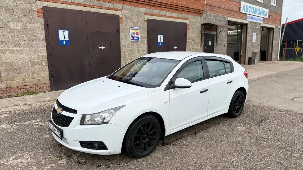 Шевроле Круз 2012 - Легковые автомобили (Авто) в Ижевск