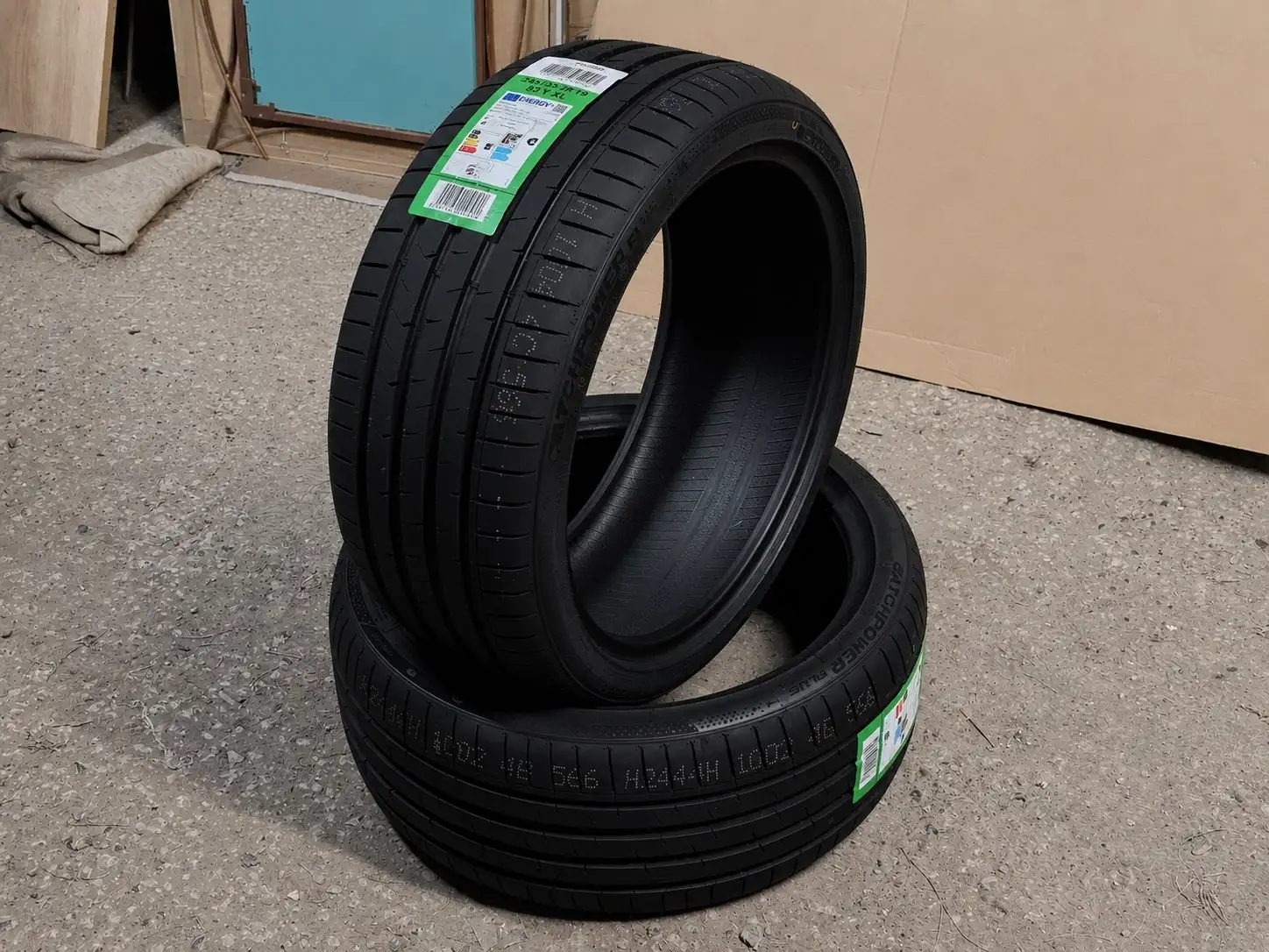 Пара шин 245/35 R19 Lanvigator Catchpower Plus - Шины и диски (Запчасти) в Ижевск