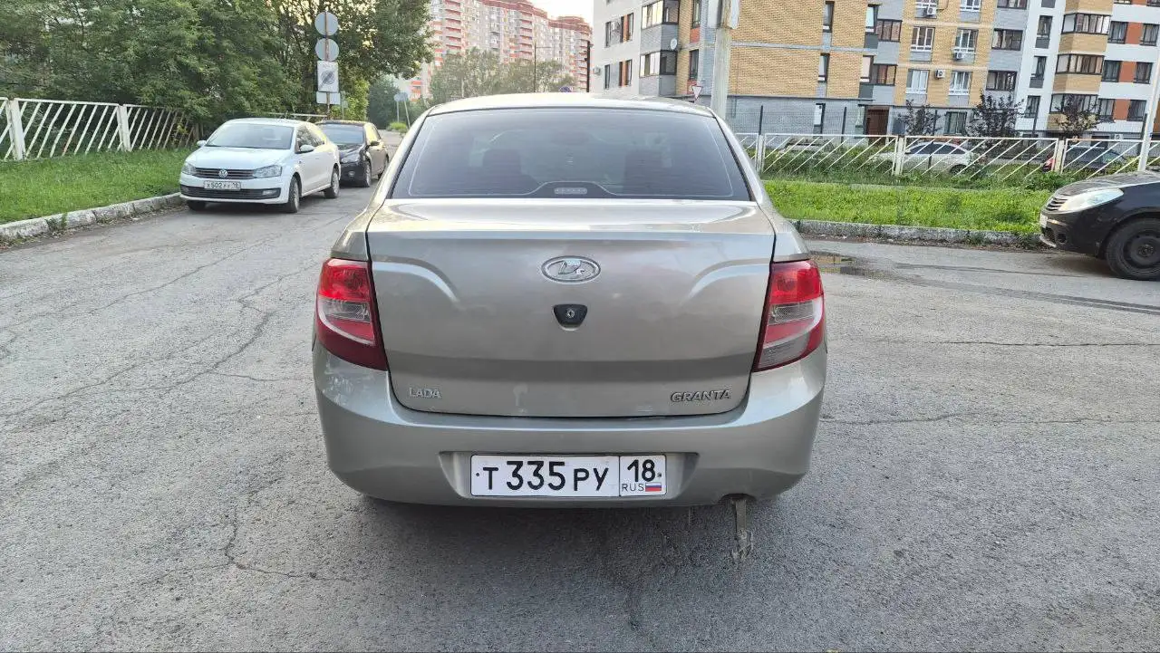Лада Гранта 2012 года - Легковые автомобили (Авто) в Ижевск