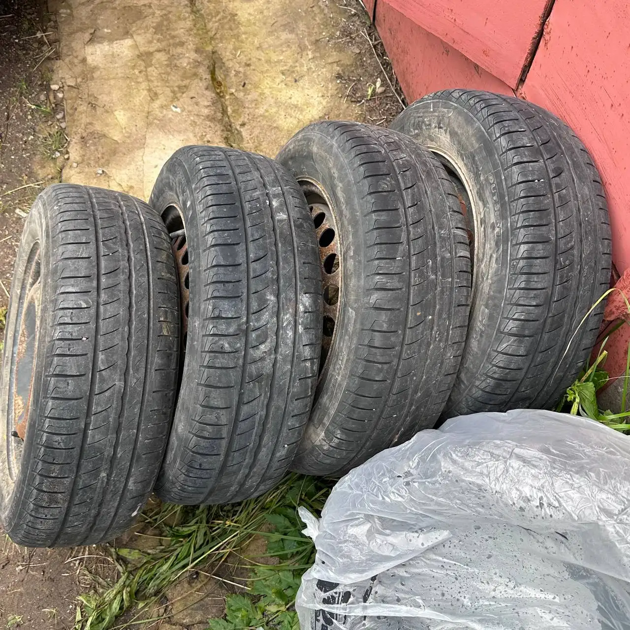 Pirelli 195/65R15 2020 года - Шины и диски (Авто) в Ижевск