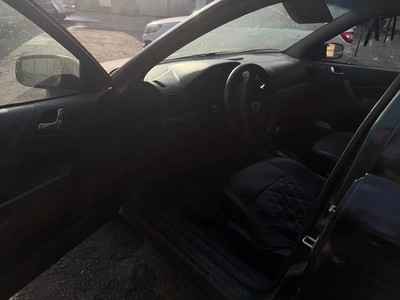 Автомобиль 1.8 turbo на автомате - Авто в Ижевск
