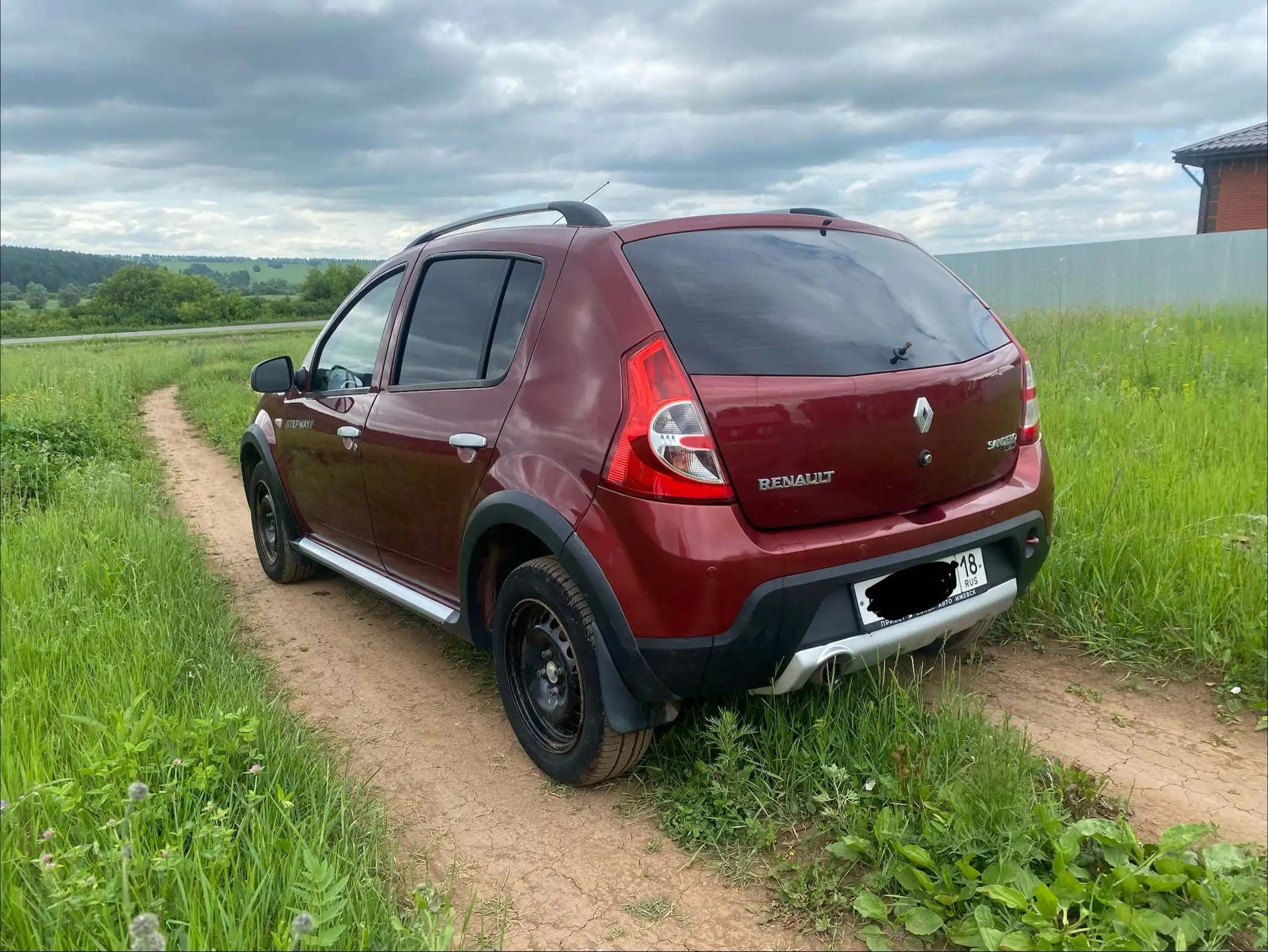 Renault Sandero Stepway 2013 - Легковые автомобили (Авто) в Сарапул