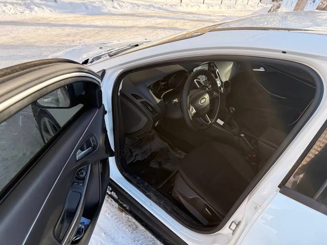 Автомобиль 2018 года, 700000 руб - Легковые автомобили (Авто) в Ижевск