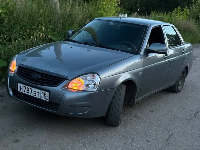 Lada Priora 2010 с пробегом 180 тыс. - Легковые автомобили в Ижевск