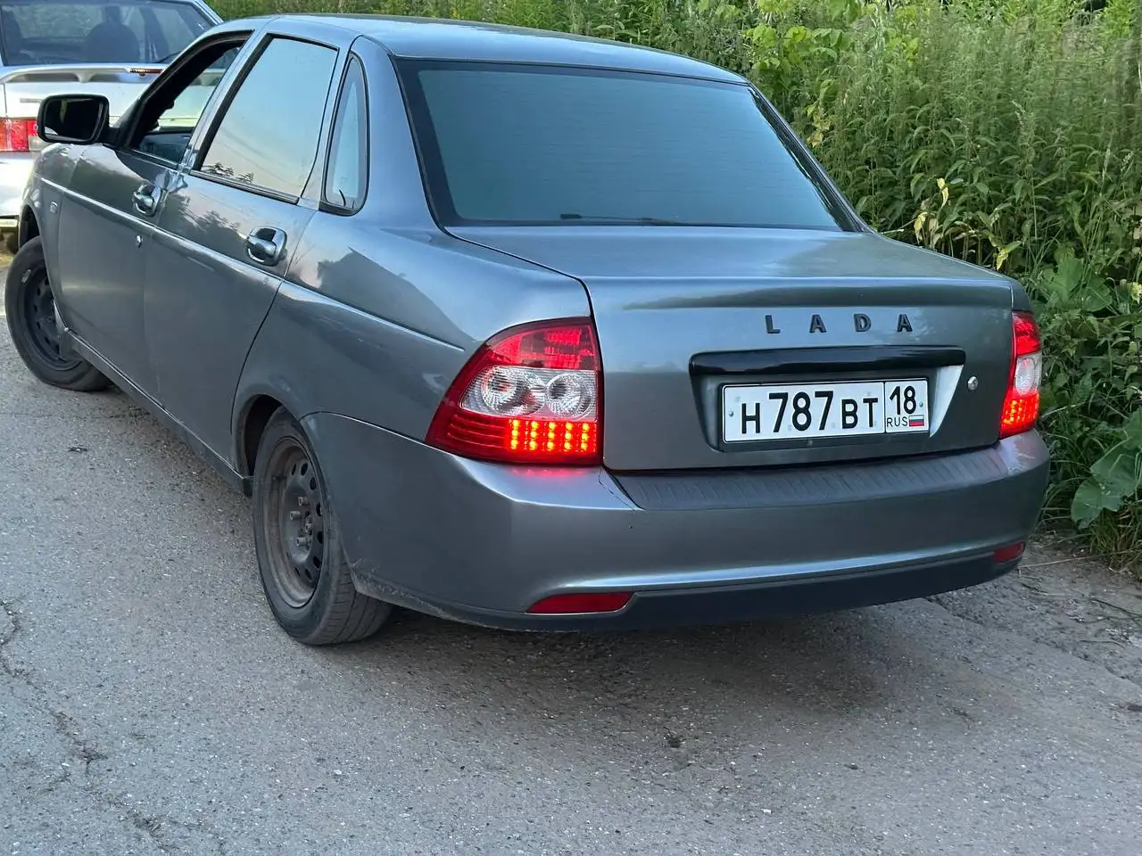 Lada Priora 2010 с пробегом 180 тыс. - Легковые автомобили (Авто) в Ижевск