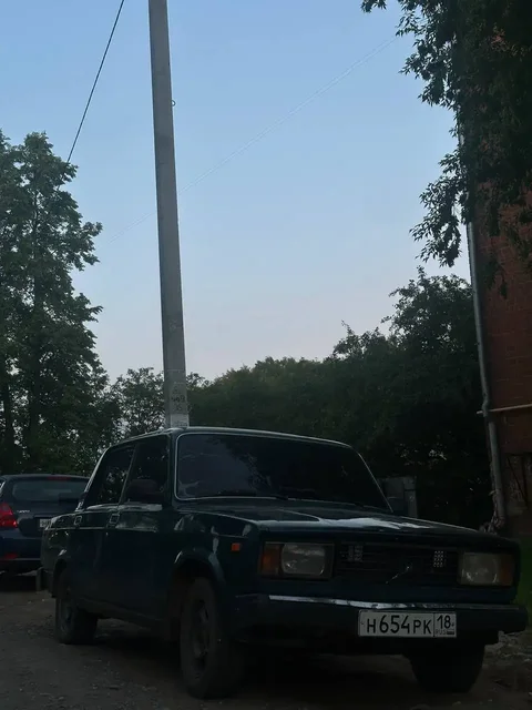 Дно целка (двигатель в порядке, новые запчасти) - Легковые автомобили в Ижевск