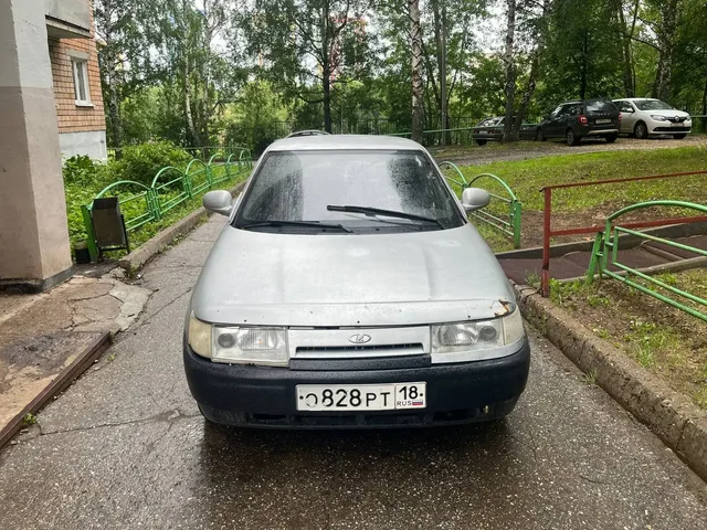 Продажа автомобилей 2006 и 2011 годов - Легковые автомобили в Ижевск