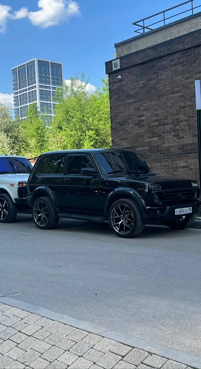 Lada Niva Urban Black Edition 2021 - Легковые автомобили (Авто) в Ижевск