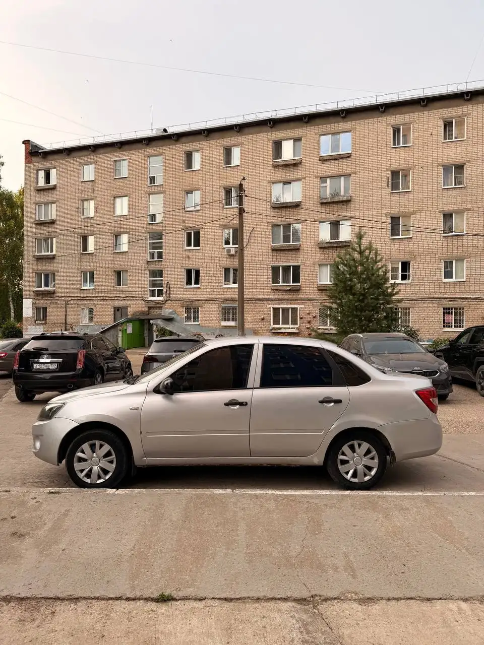 Лада Гранта 2012 - Легковые автомобили (Авто) в Чайковский