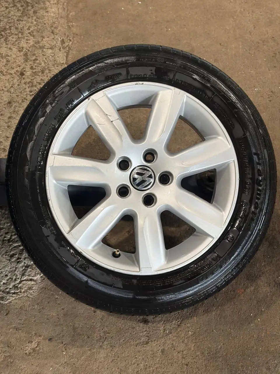 Комплект шин с дисками 5/100, 185/60R15 - Шины и диски (Авто) в Ижевск