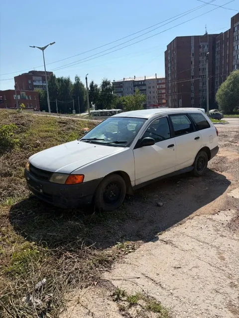 Продажа автомобиля 2000 года с автоматом, возможен обмен - частное объявление в Ижевск
