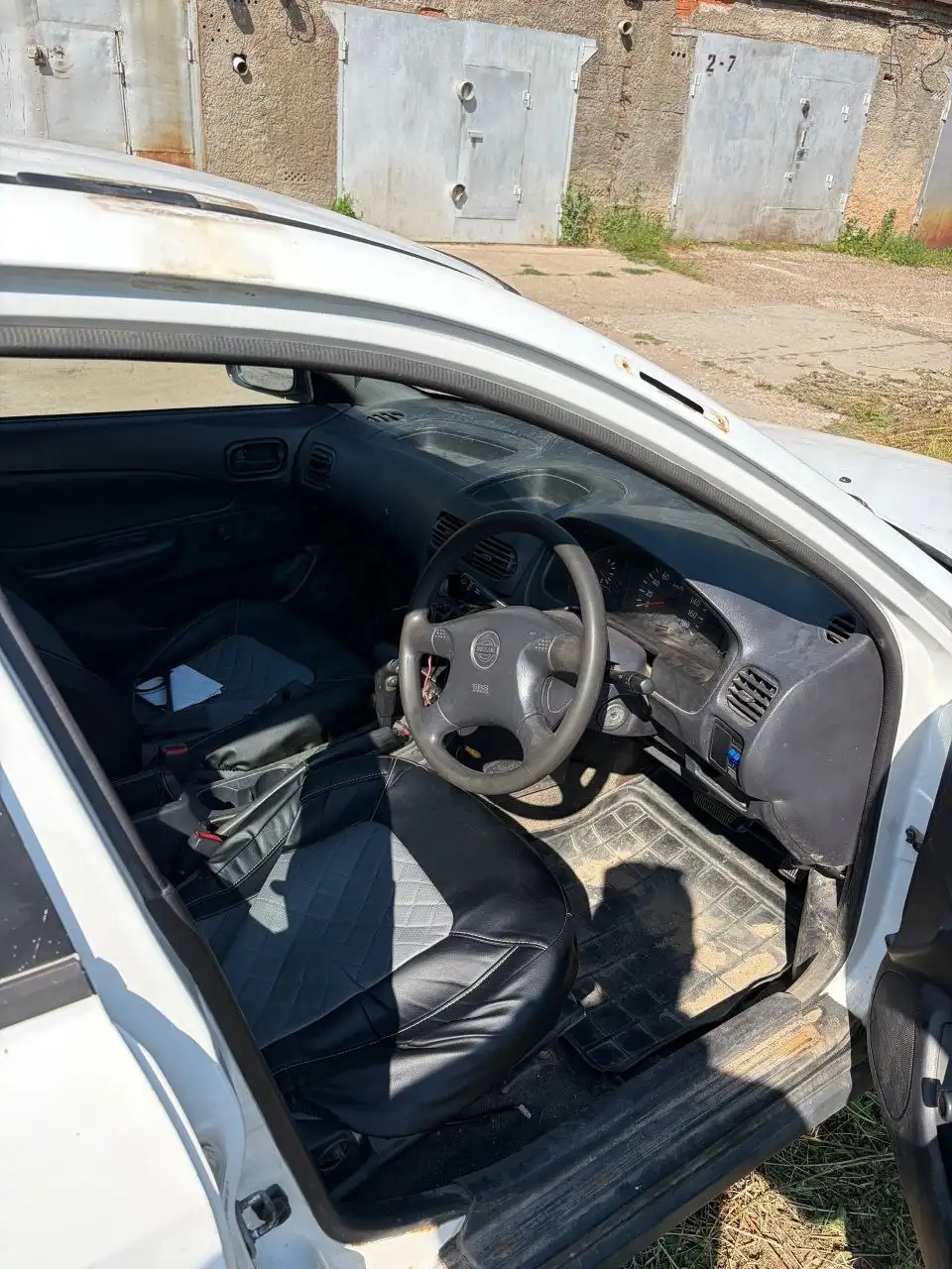 Продажа автомобиля 2000 года с автоматом, возможен обмен - Авто в Ижевск