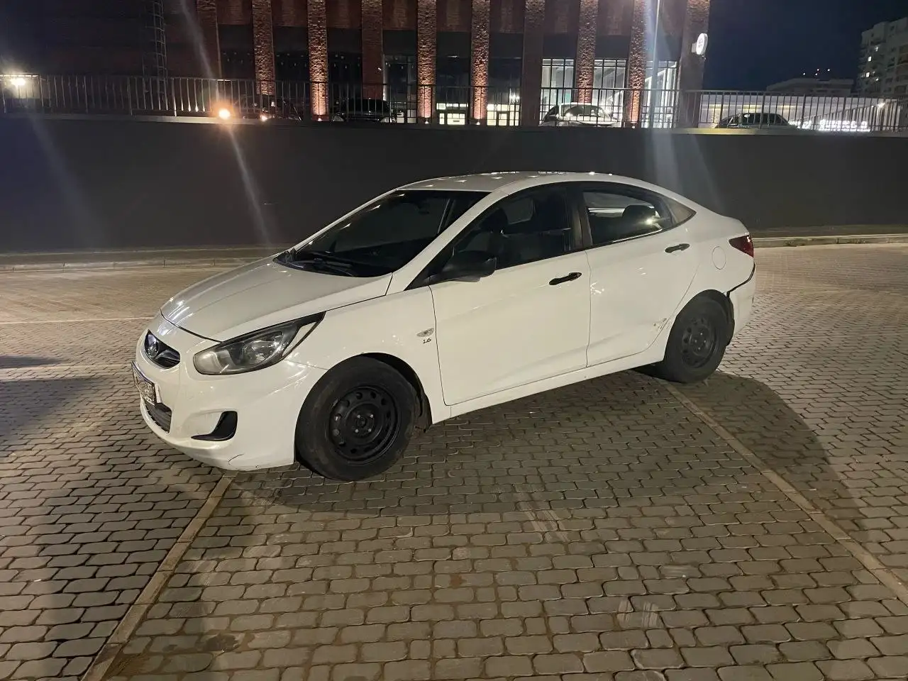 Hyundai Solaris 2013, АКПП - Легковые автомобили (Авто) в Ижевск