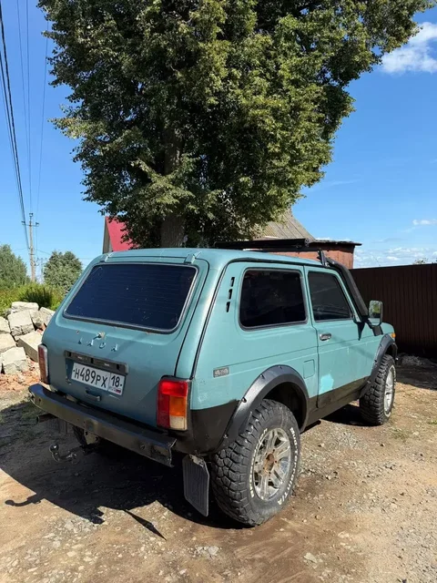 Продам Ниву 3 года, инжектор, отличное дно - Оружие в Ижевск