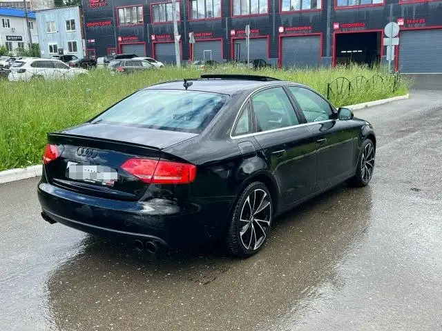 Продам Audi A4 Quattro 2010 - Легковые автомобили (Авто) в Ижевск