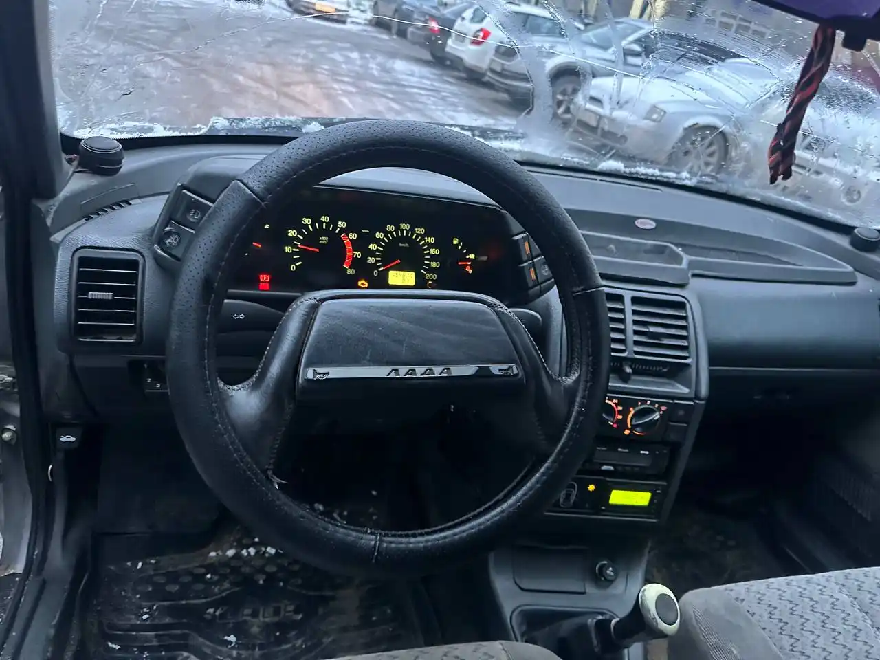 ВАЗ 2112 2006 года